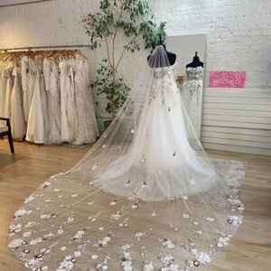 Mon Bijou Catherdal Floral Veil